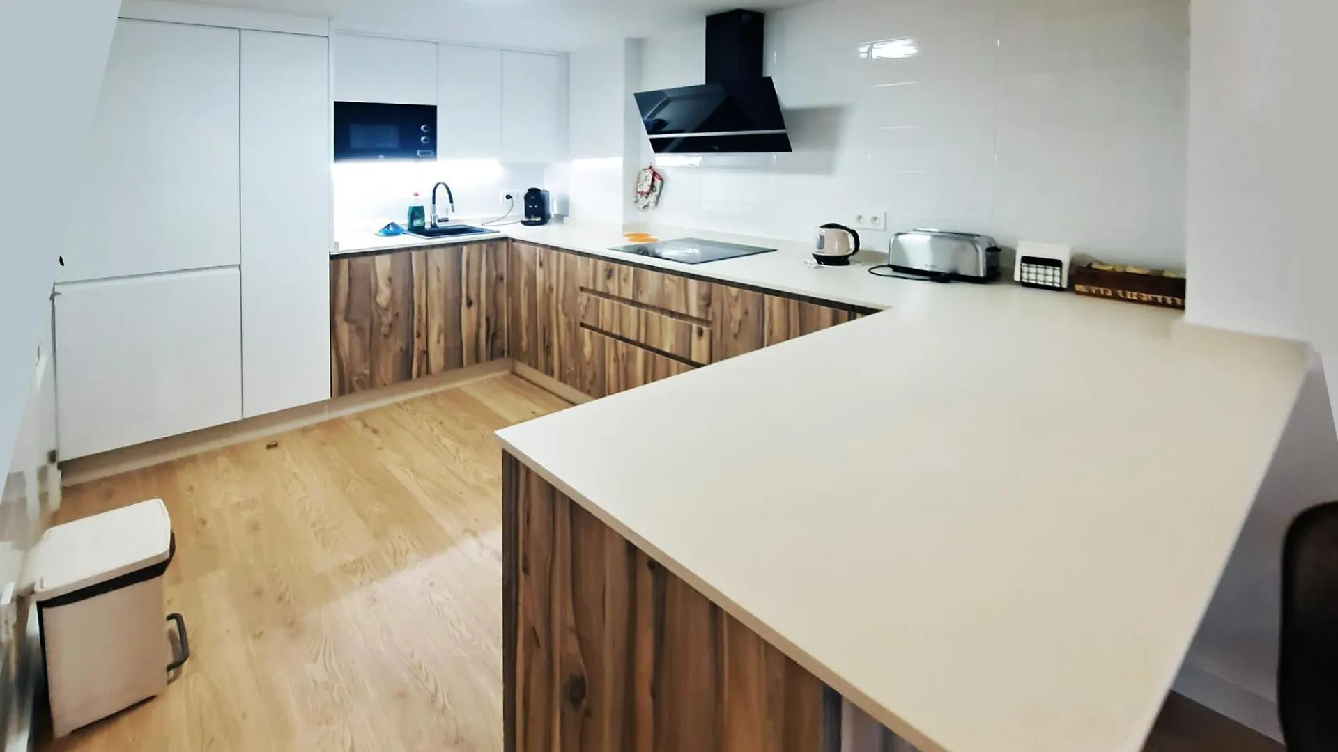 Don Miguel, Apartamento Y Parking Huelva España