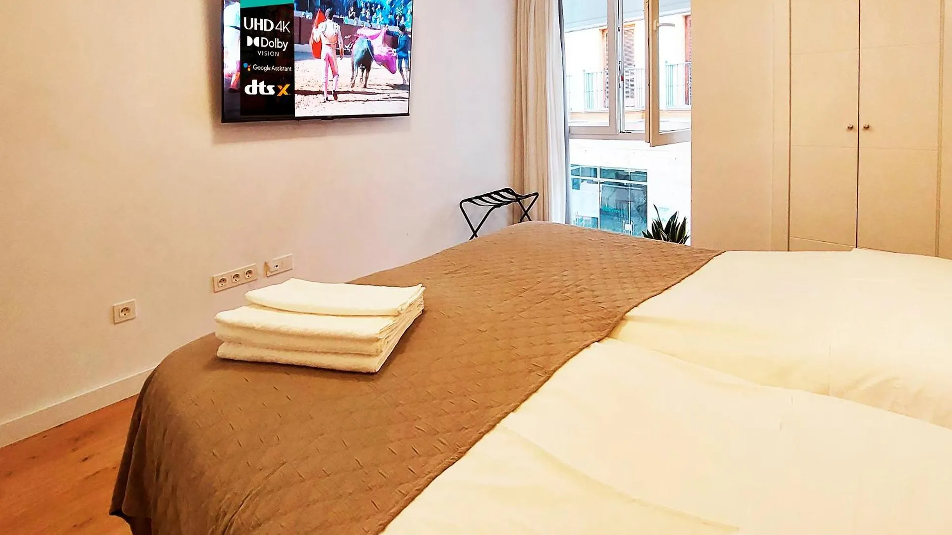 Don Miguel, Apartamento Y Parking Huelva