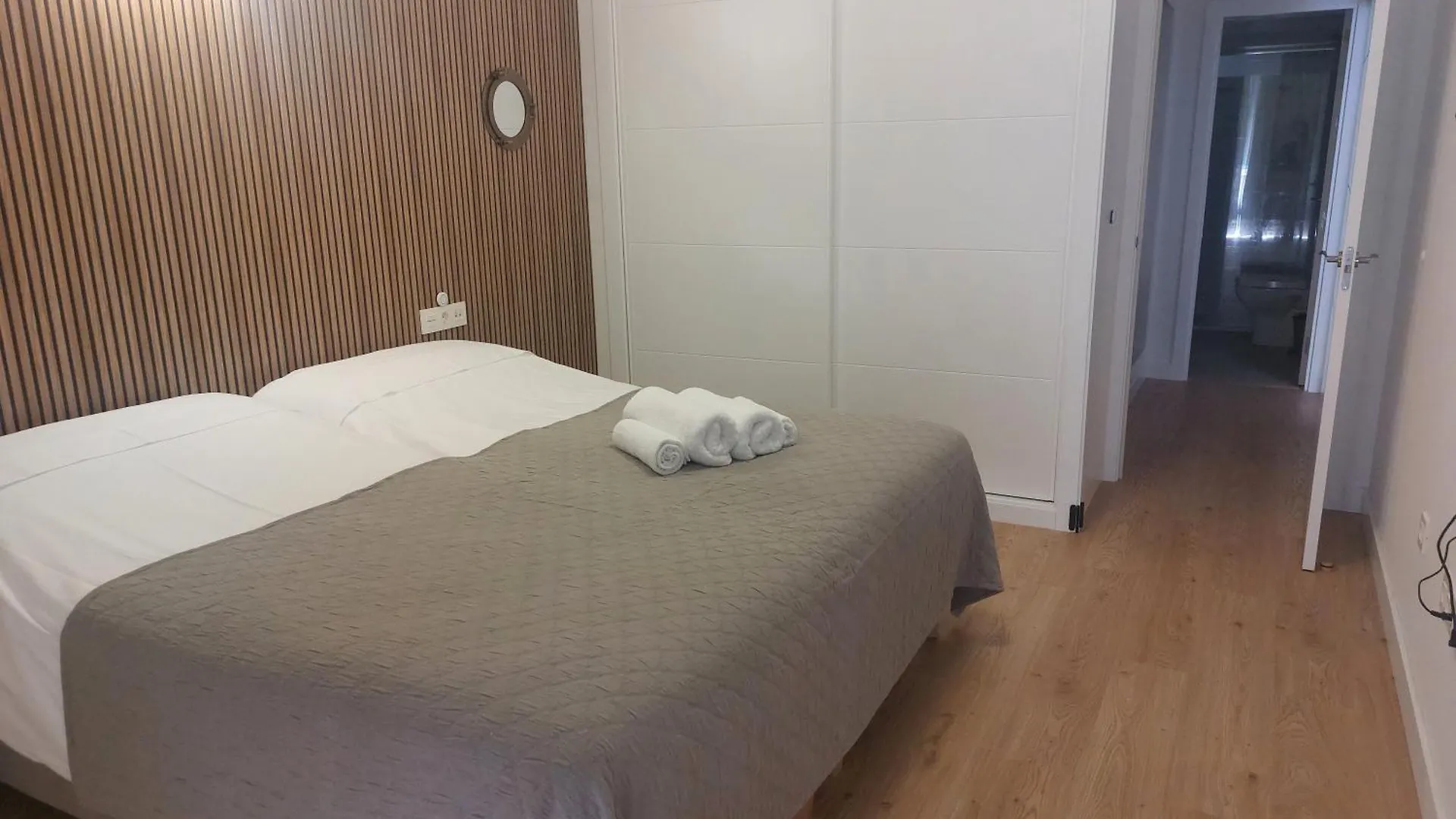 Don Miguel, Apartamento Y Parking Huelva